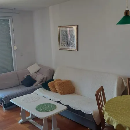 Zephyr-decent,airy Apartamento